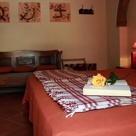 Relais Guado Al Sole Konukevi Pomarance