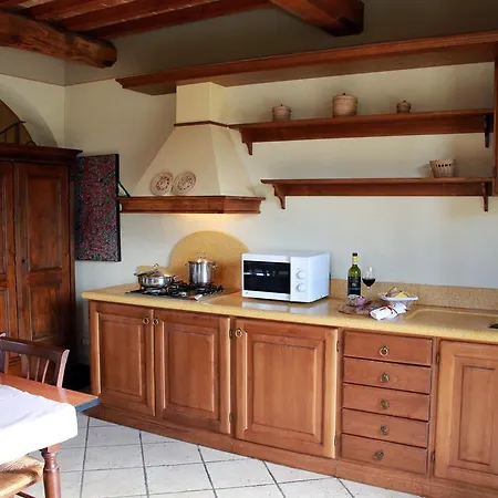 Guest house Relais Guado Al Sole *