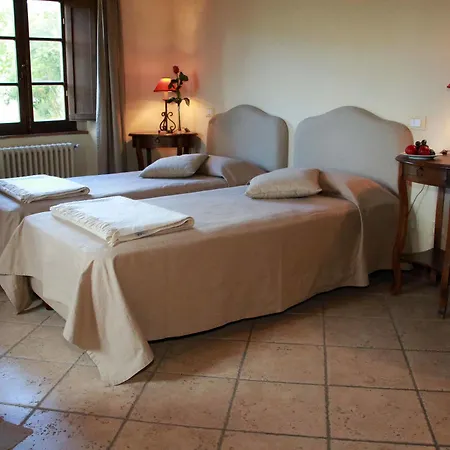 Konukevi Relais Guado Al Sole